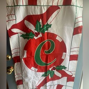 🏷️ 3 for $10
Initial Christmas flag